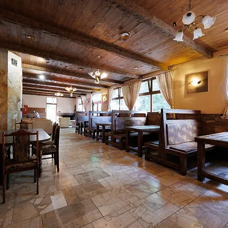 Πανσιόν Moto Pub Marusja Snina